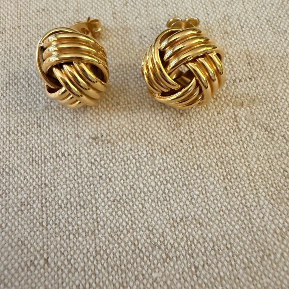 Elegant Gold Plated Knot Earrings- 90s style